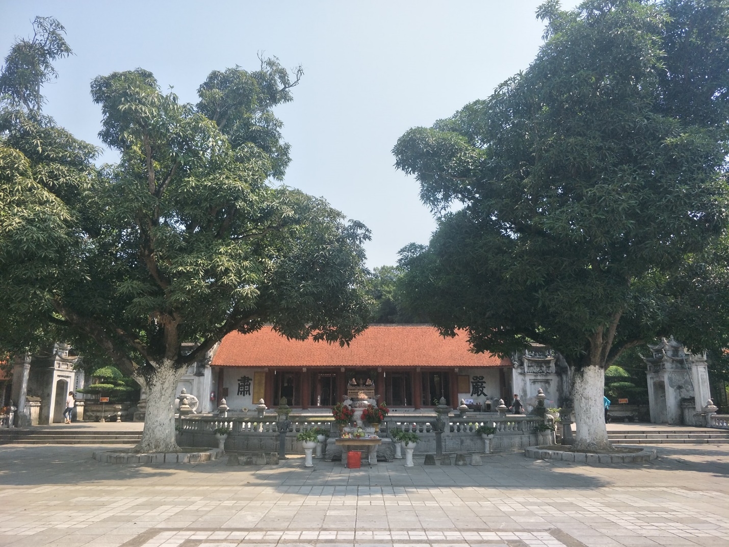 Đền thờ Hai Bà Trưng: Điểm đến du lịch hấp dẫn huyện Mê Linh