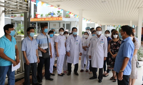 Bệnh viện Chợ Rẫy gửi đội ngũ tinh nhuệ tới điểm nóng Bắc Giang