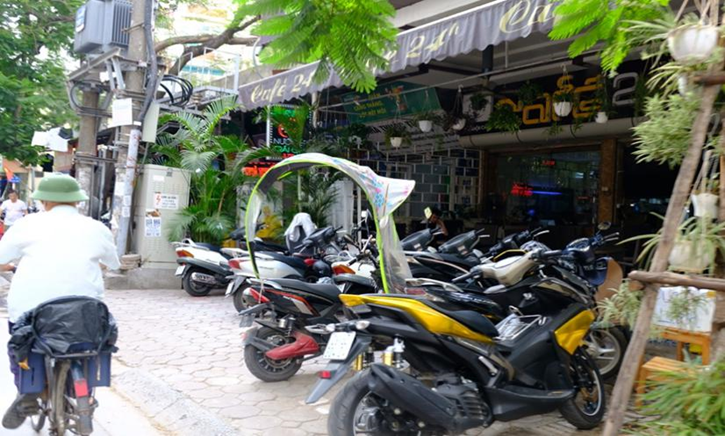 Hà Nội: Nhiều hộ kinh doanh tái lấn chiếm vỉa hè