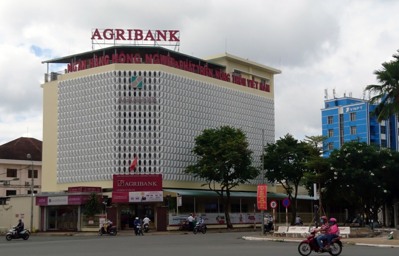 Hoãn phiên tòa xét xử sơ thẩm vụ Agribank Cần Thơ