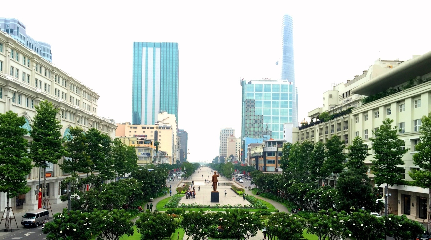 Thành phố Hồ Chí Minh đẩy mạnh kiểm soát dịch Covid-19 song song kế hoạch phát triển kinh tế - xã hội