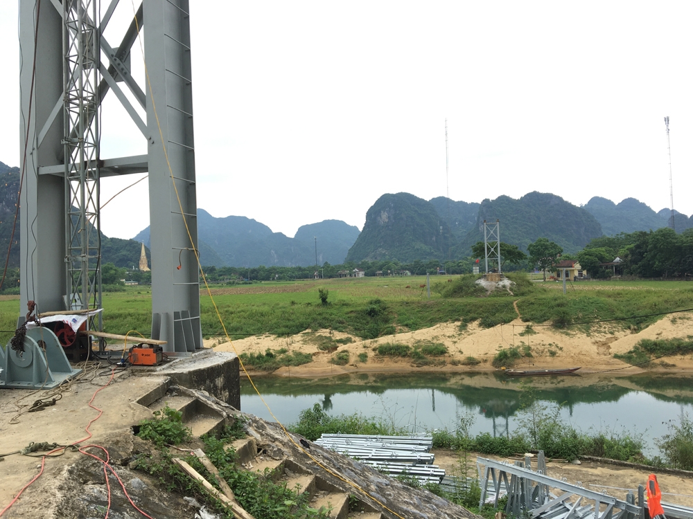 Quảng Bình: Cam kết hoàn thành công trình nâng cấp cầu treo Thanh Sen trước tháng 7/2022