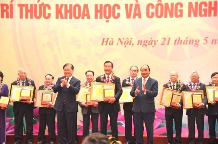 Anh hùng lao động Nguyễn Quang Mâu được vinh danh trí thức Khoa học và Công nghệ tiêu biểu năm 2022