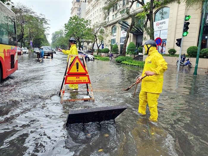 Hà Nội: Cần sớm giải quyết bài toán ngập lụt trong đô thị