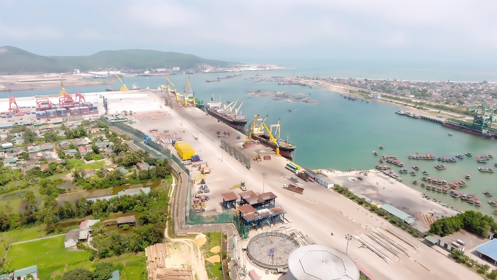 Cảng biển Nghi Sơn (Thanh Hóa): Định hình diện mạo sau hơn 15 năm vận hành và khai thác