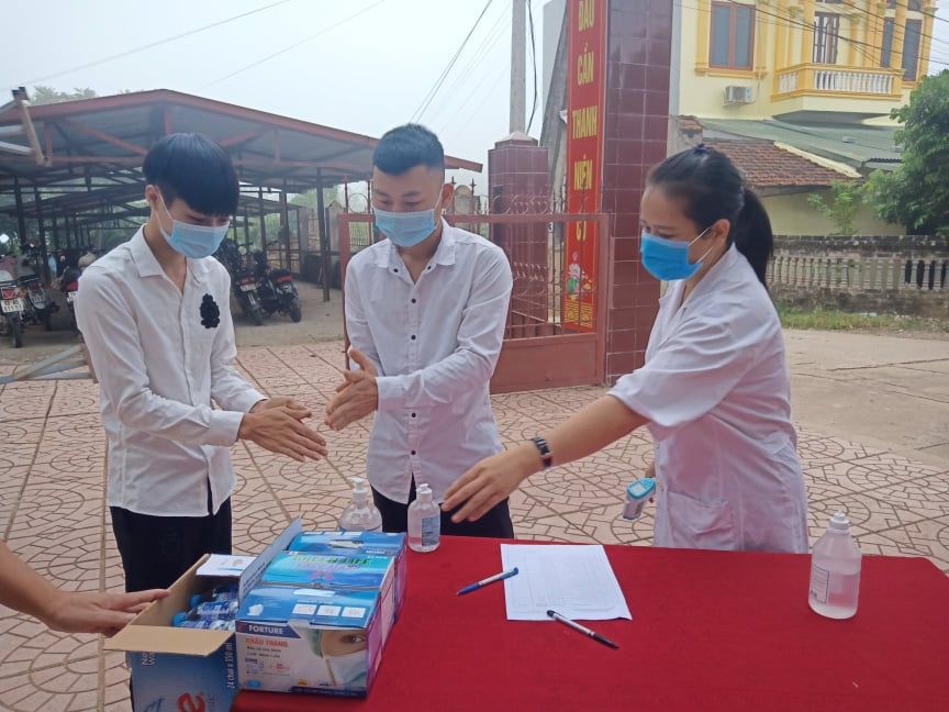 Bắc Giang: Kiểm điểm một số cán bộ do thiếu trách nhiệm trong công tác phòng, chống dịch Covid-19 tại huyện Tân Yên