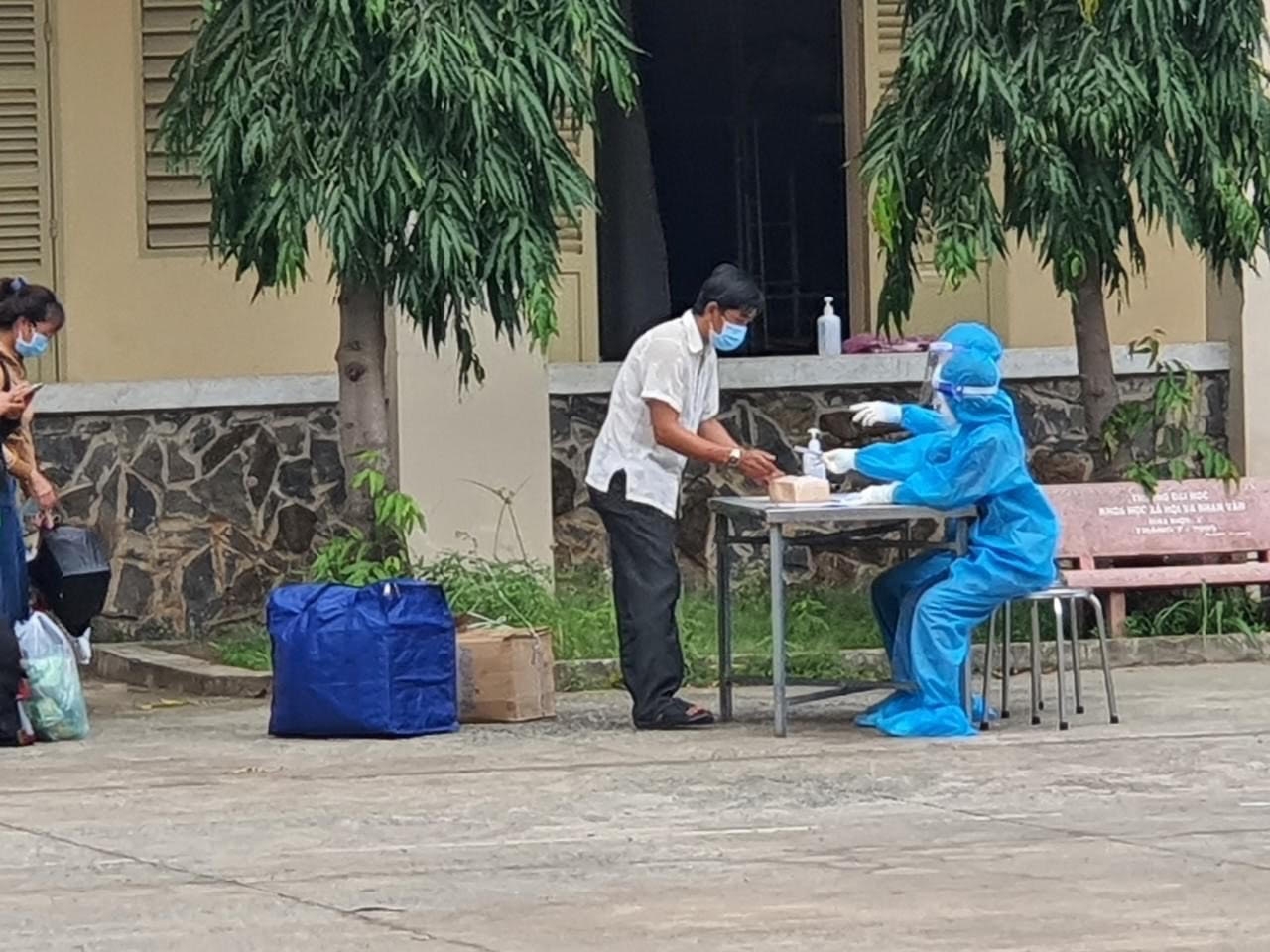 Hơn 1.700 bệnh nhân F0 của Bệnh viện dã chiến số 1 Thành phố Hồ Chí Minh được xuất viện