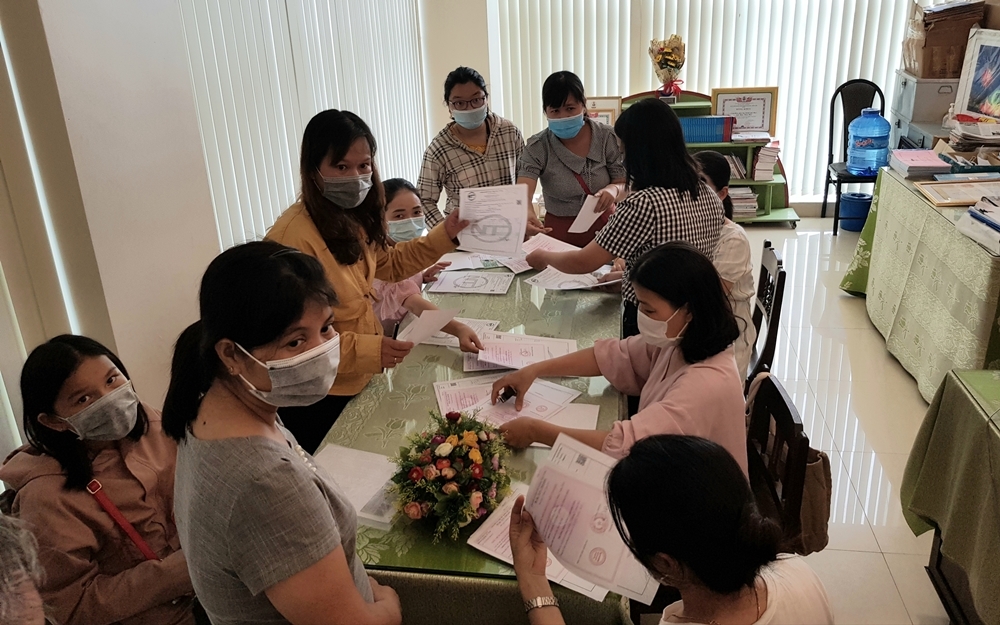 Thừa Thiên – Huế: Thiếu con dấu khiến hơn 1.600 cán bộ, giáo viên bị chậm trả lương