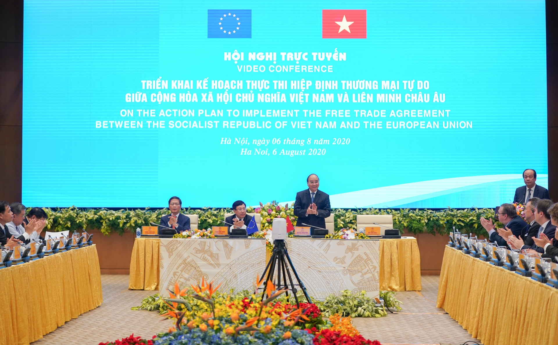 Thủ tướng chủ trì Hội nghị trực tuyến toàn quốc triển khai Kế hoạch thực thi EVFTA