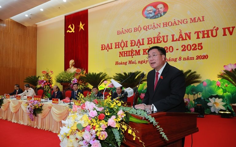 Đồng chí Nguyễn Quang Hiếu được bầu giữ chức Bí thư Quận ủy Hoàng Mai