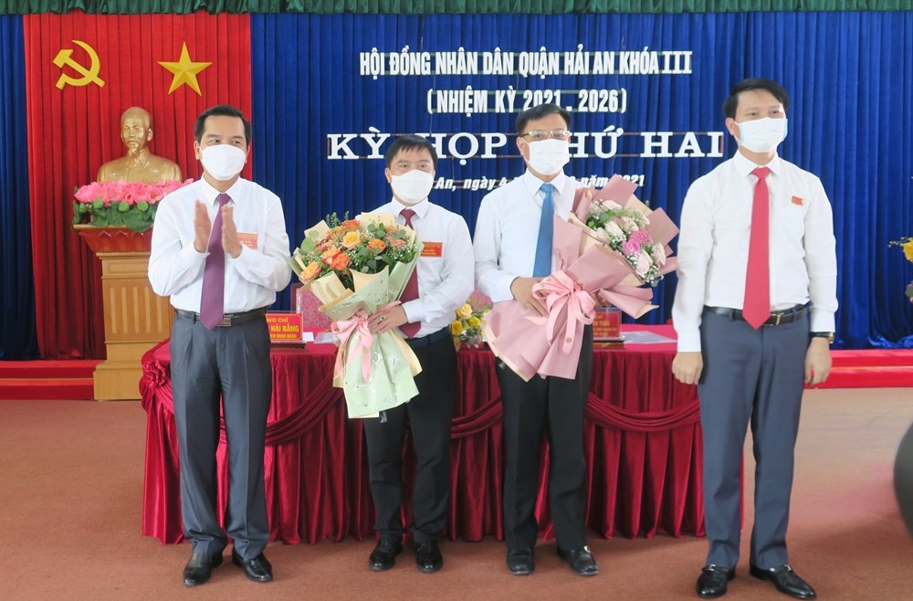Hải Phòng: Đồng chí Dương Đình Ổn được bầu giữ chức Chủ tịch UBND quận Hải An