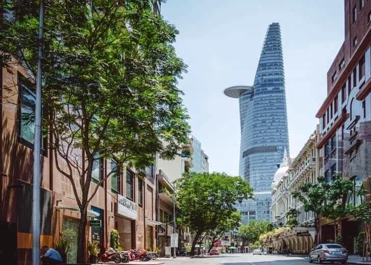 Thành phố Hồ Chí Minh tăng cường công tác điều trị tích cực các ca F0 nặng