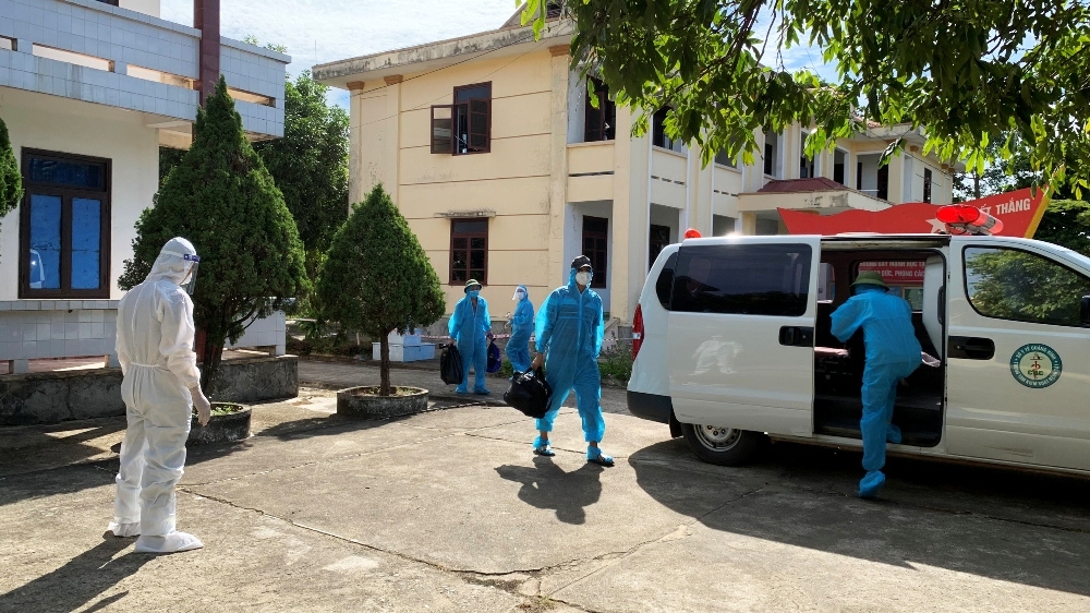 Thừa Thiên – Huế: Tạm đình chỉ công tác chủ tịch UBND xã liên quan đến chùm ca nhiễm SARS-CoV-2
