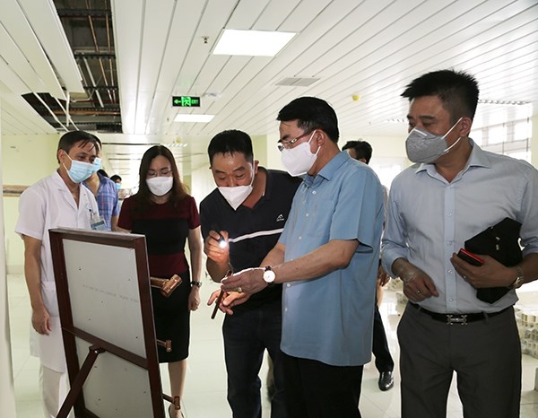 Hải Phòng: Đẩy nhanh tiến độ thi công, đưa vào vận hành hệ thống cung cấp oxy tại Bệnh viện Việt Tiệp cơ sở 2