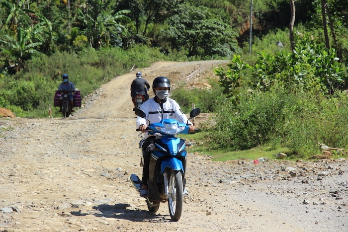 quang ngai duong hon chuc nghin ty phai di nho tren dat cua dan