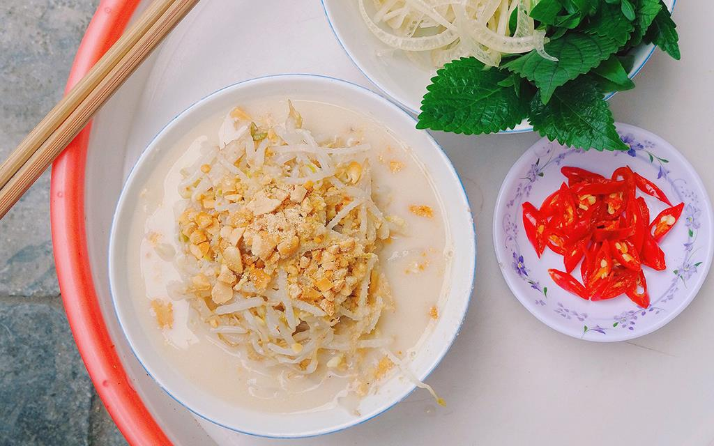 banh duc nom thuc qua thanh mat