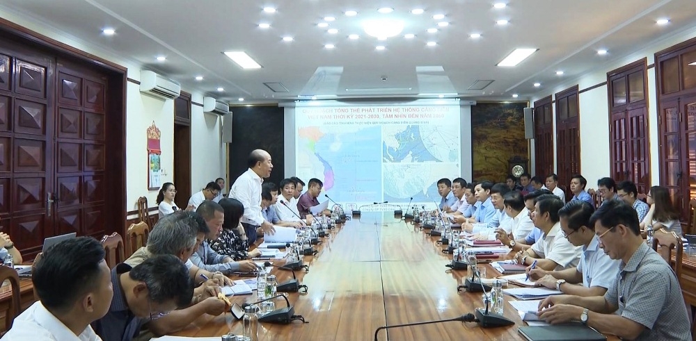 Quảng Bình: Quy hoạch xây dựng hệ thống cảng biển hợp lý, sát thực tế