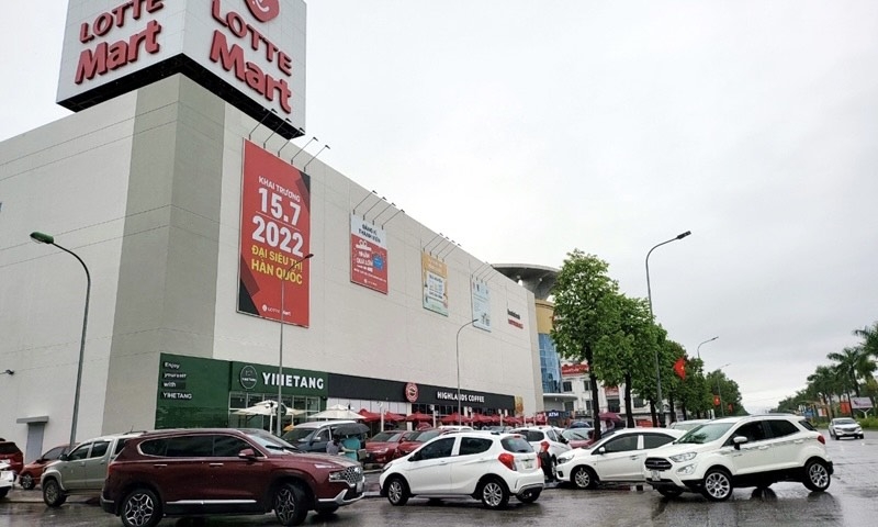 Giải pháp nào cho bài toán thiếu bãi đỗ xe tại các trung tâm thương mại, siêu thị ở thành phố Vinh