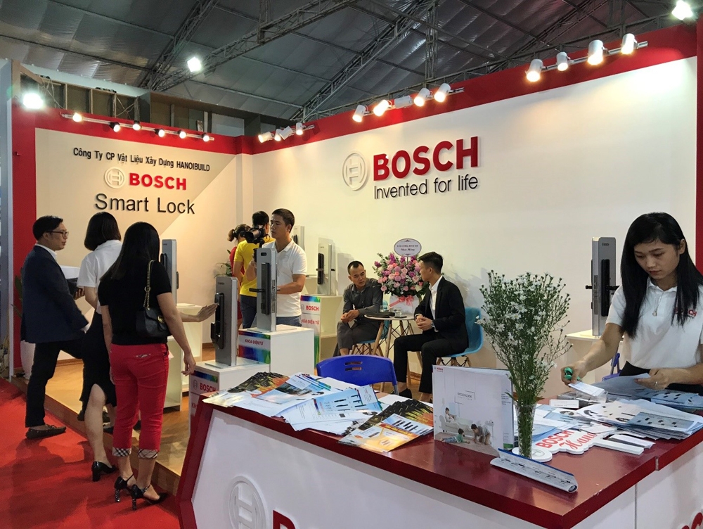Bosch Smart Lock thu hút nhiều khách tham quan tại Triển lãm Vietbuild Hà Nội