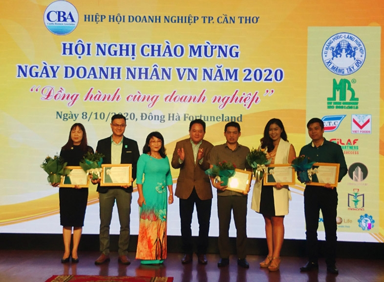 can tho dong hanh cung doanh nghiep