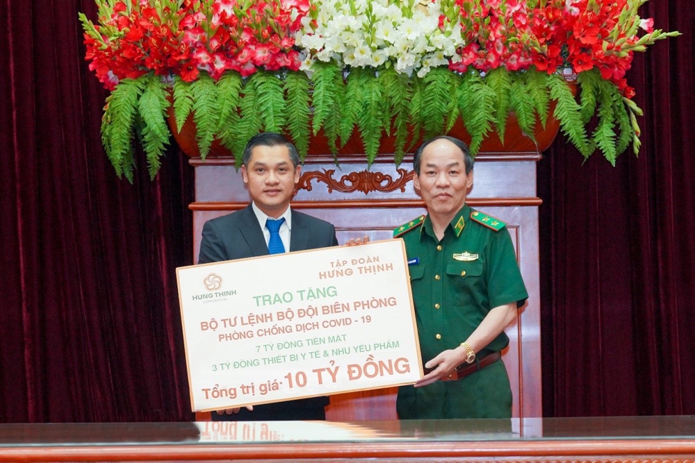 Hưng Thịnh tặng 10 tỷ đồng cho Bộ Tư lệnh Bộ đội Biên phòng để phòng, chống dịch Covid-19