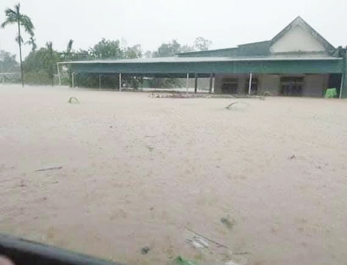 Hà Tĩnh: Cảnh báo lũ lớn, sạt lở đất do ảnh hưởng bão số 9