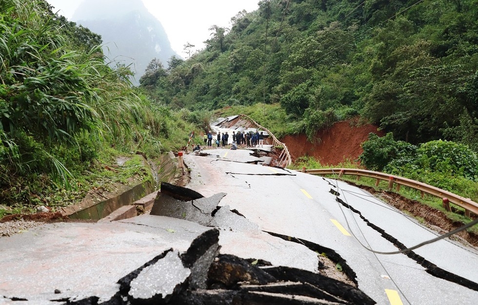 Quảng Bình: Khẩn trương khắc phục các tuyến đường bị hư hỏng