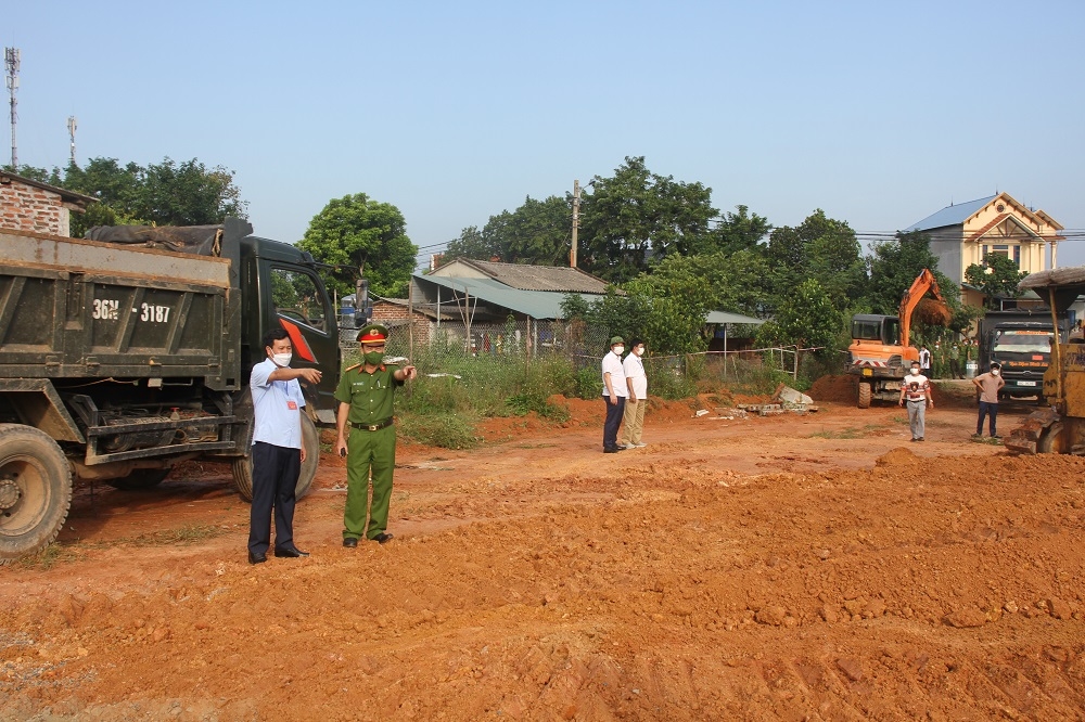 Vĩnh Phúc: Cưỡng chế thu hồi đất thực hiện dự án Đường vành đai phía Đông huyện lỵ Tam Đảo