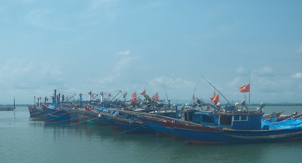 Thừa Thiên - Huế: Tuyệt đối không cho tàu, thuyền ra khơi để ứng phó với mưa bão