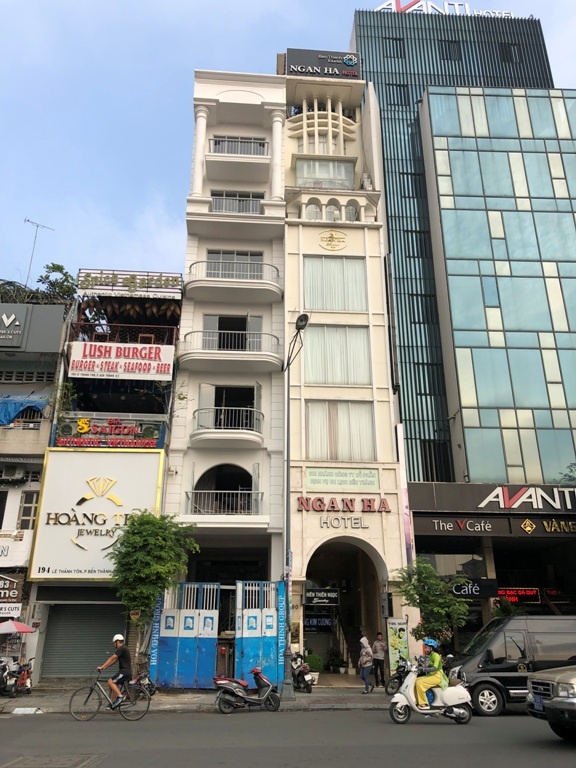 Thành phố Hồ Chí Minh: Chuyện “giếng trời” những bất cập trong chỉ tiêu kiến trúc và cấp phép xây dựng                                   