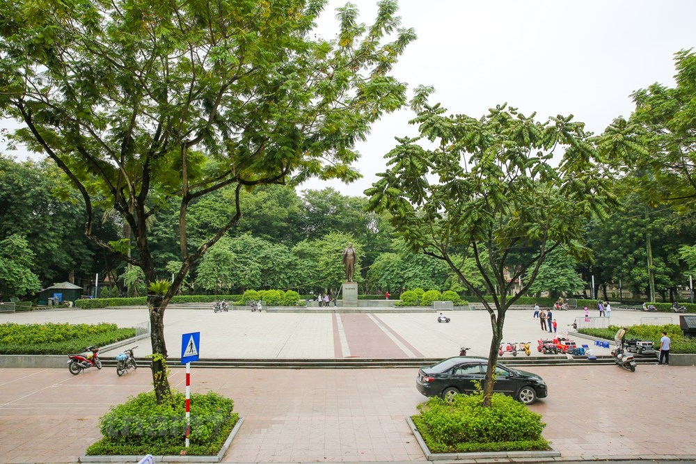 co mot ha noi khac la tu goc nhin tren xe buyt du lich 2 tang