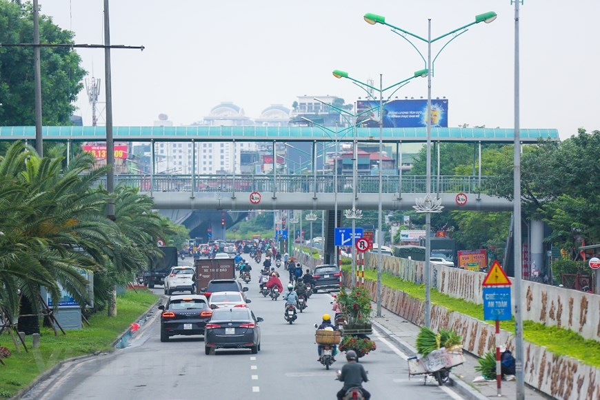 co mot ha noi khac la tu goc nhin tren xe buyt du lich 2 tang