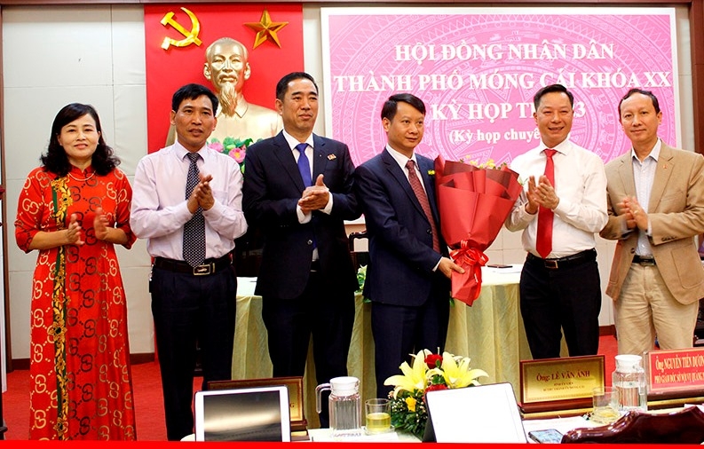 Quảng Ninh: Thành phố Móng Cái có tân Chủ tịch UBND