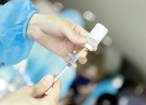 Hà Nội triển khai kế hoạch tiêm vắc xin phòng Covid-19 cho trẻ em từ 12-17 tuổi