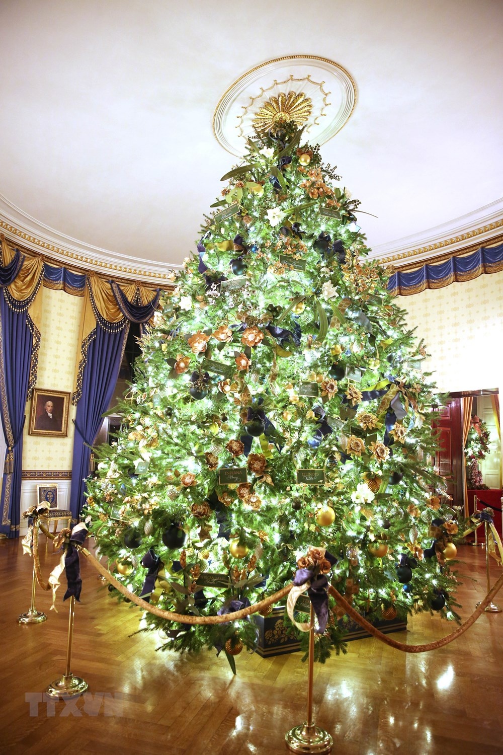 Mỹ: Nhà Trắng trang hoàng chuẩn bị đón lễ Giáng sinh