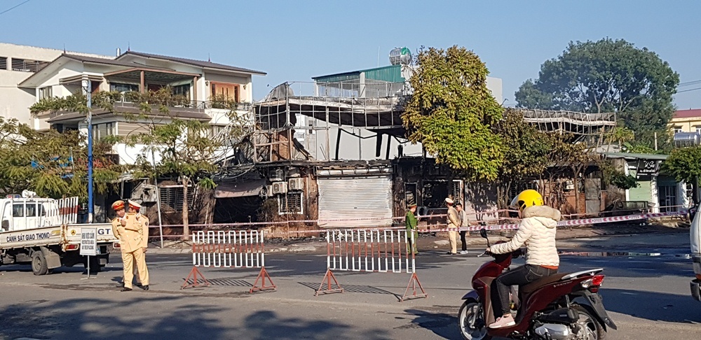 Vĩnh Phúc: Cháy quán ăn, 4 người thiệt mạng