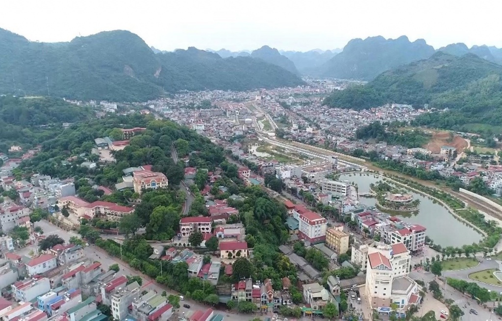Công bố thành phố Sơn La hoàn thành nhiệm vụ xây dựng nông thôn mới