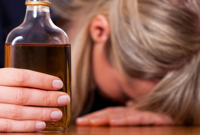 Làm thế nào để giảm tức ngực sau khi uống rượu?
