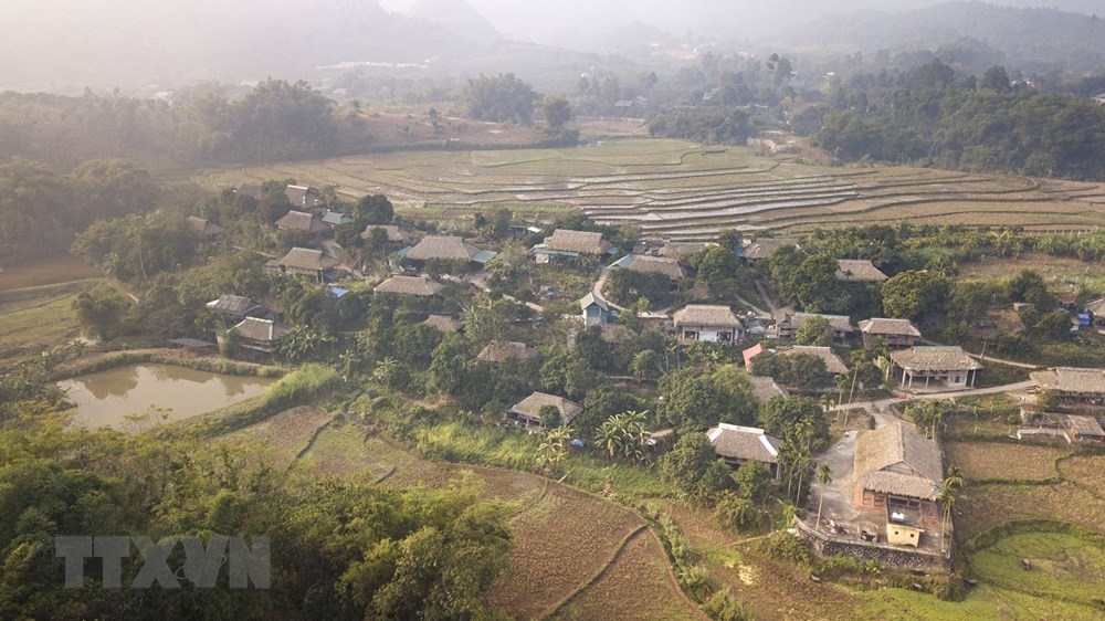 kham pha ve dep cua ban dan toc muong giang mo o hoa binh