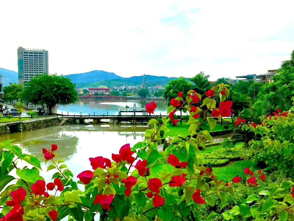Uông Bí (Quảng Ninh): Đô thị hoa nở trên cao độc đáo nhất Việt Nam
