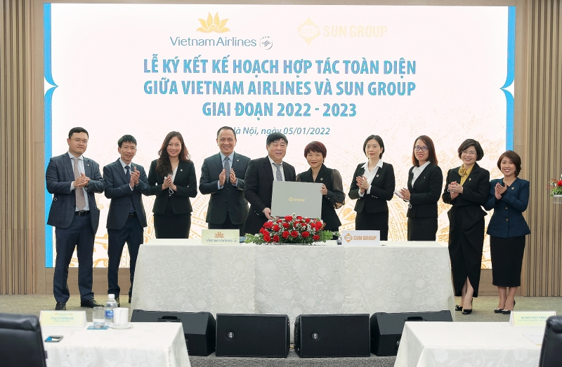 sun group va vietnam airlines bat tay phuc hoi du lich hang khong