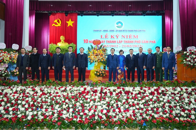 Quảng Ninh: Thành phố Cẩm Phả kỷ niệm 10 năm ngày thành lập