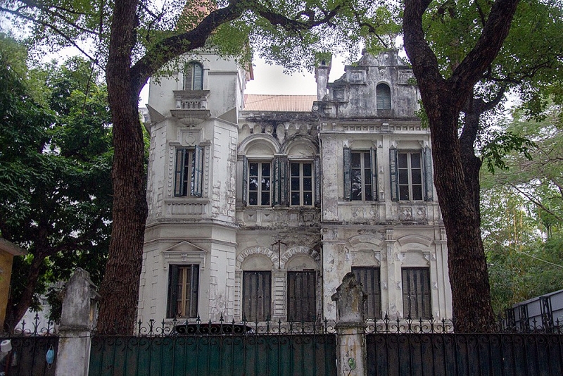 Ngôi biệt thự số 51 Trần Hưng Đạo vẫn được sử dụng làm trụ sở của Liên hiệp các Hội Văn học Nghệ thuật Việt Nam. 