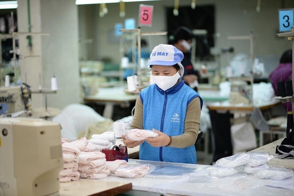 Việt Nam có thể trở thành công xưởng khẩu trang của thế giới