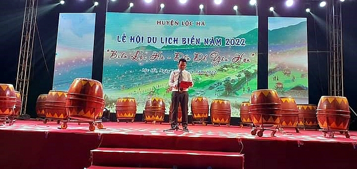 loc ha ha tinh khai truong le hoi du lich bien nam 2022