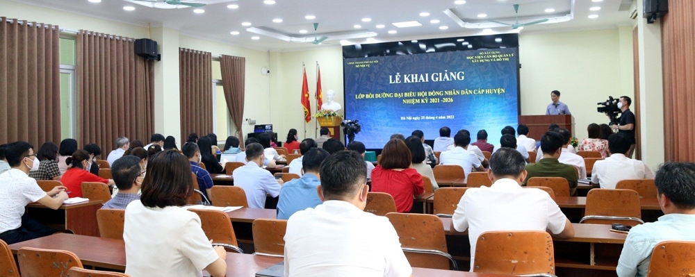 Hà Nội: Bồi dưỡng cho gần 280 đại biểu Hội đồng nhân dân cấp huyện