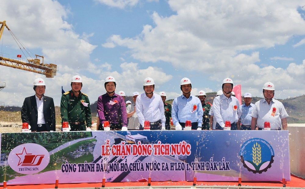 Binh đoàn 12 - Tổng Công ty xây dựng Trường Sơn: Doanh nghiệp quân đội mạnh