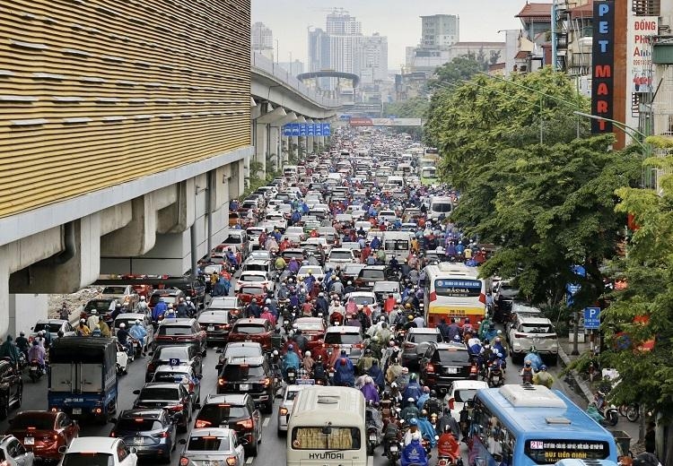 Hà Nội: Giải quyết 10 điểm đen ùn tắc giao thông trong năm 2021