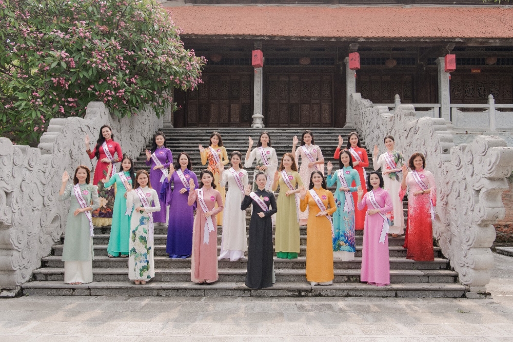 Sen Mộc: Vương miện tinh khiết và sang trọng bậc nhất cho Hoa hậu áo dài Việt Nam 2022