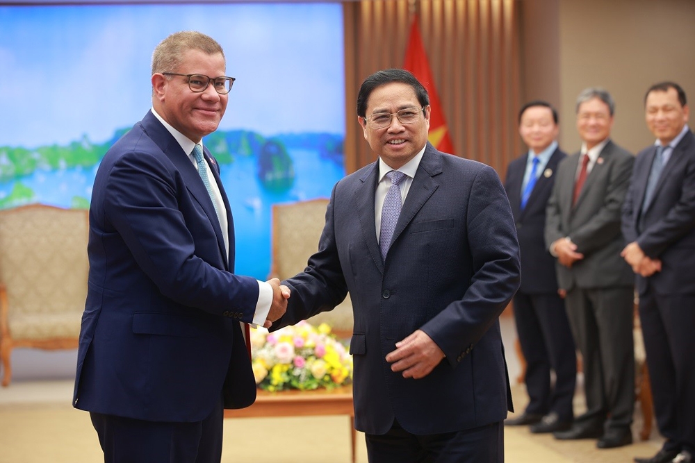 Chủ tịch COP26 trở lại Việt Nam để thúc đẩy tiến độ chuyển đổi năng lượng sạch trước thềm COP27